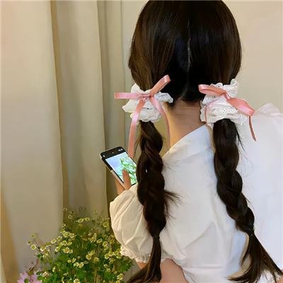 彩鸾春色
